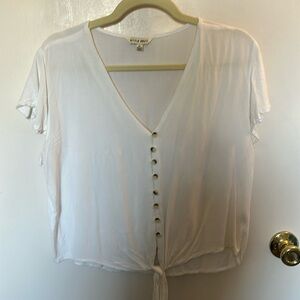 Button/tie front top